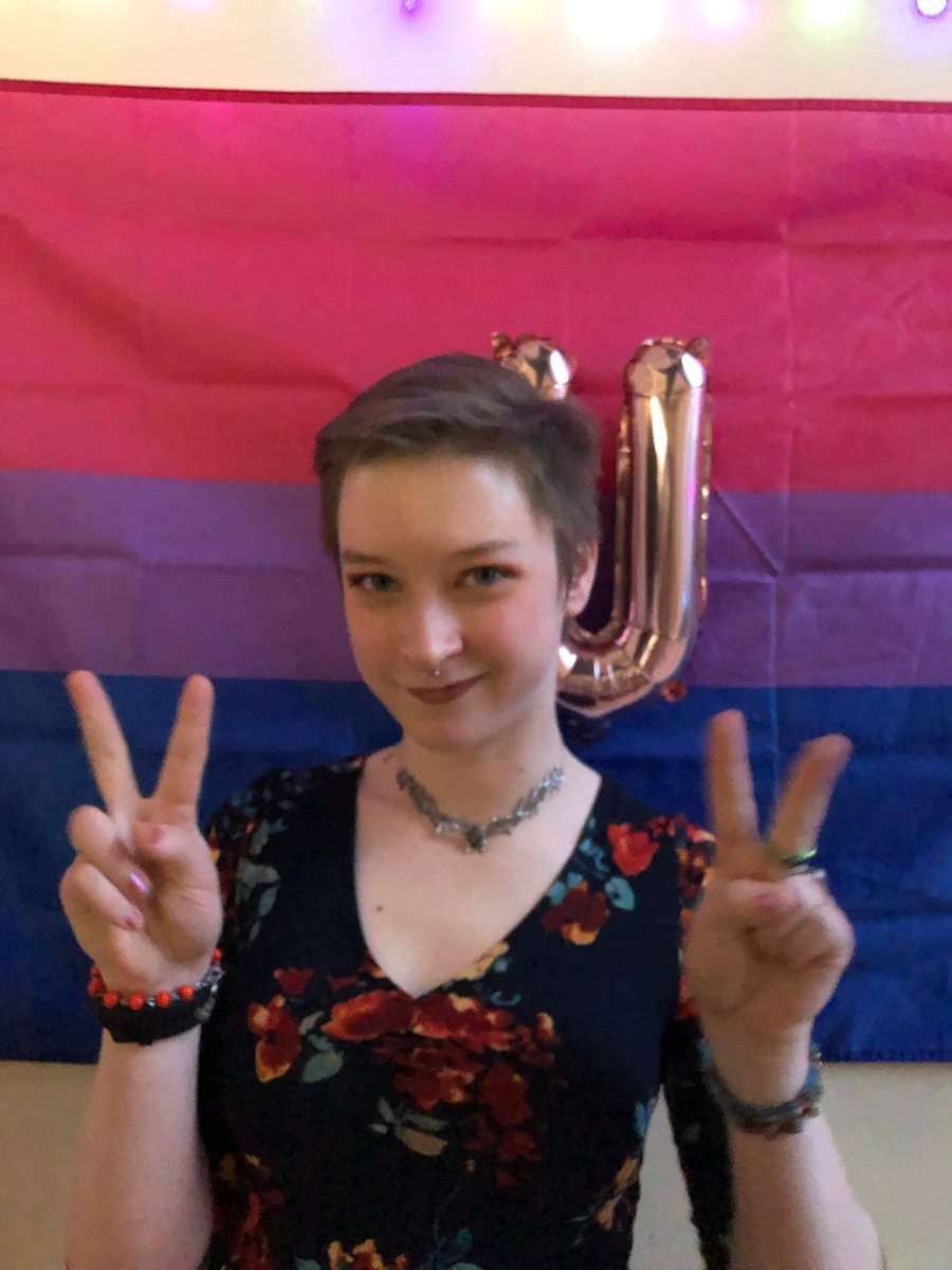 oSTEMUB's tweet photo. Hello oSTEM! Today we're introducing you to our Events Coordinator, Noelle Lillis! Noelle is comfortable with any pronouns and Noelle is a senior in Aerospace Engineering. Join us in giving a warm welcome to Noelle, and follow us to see our next introduction! https://t.co/VIcZnC4zvp
