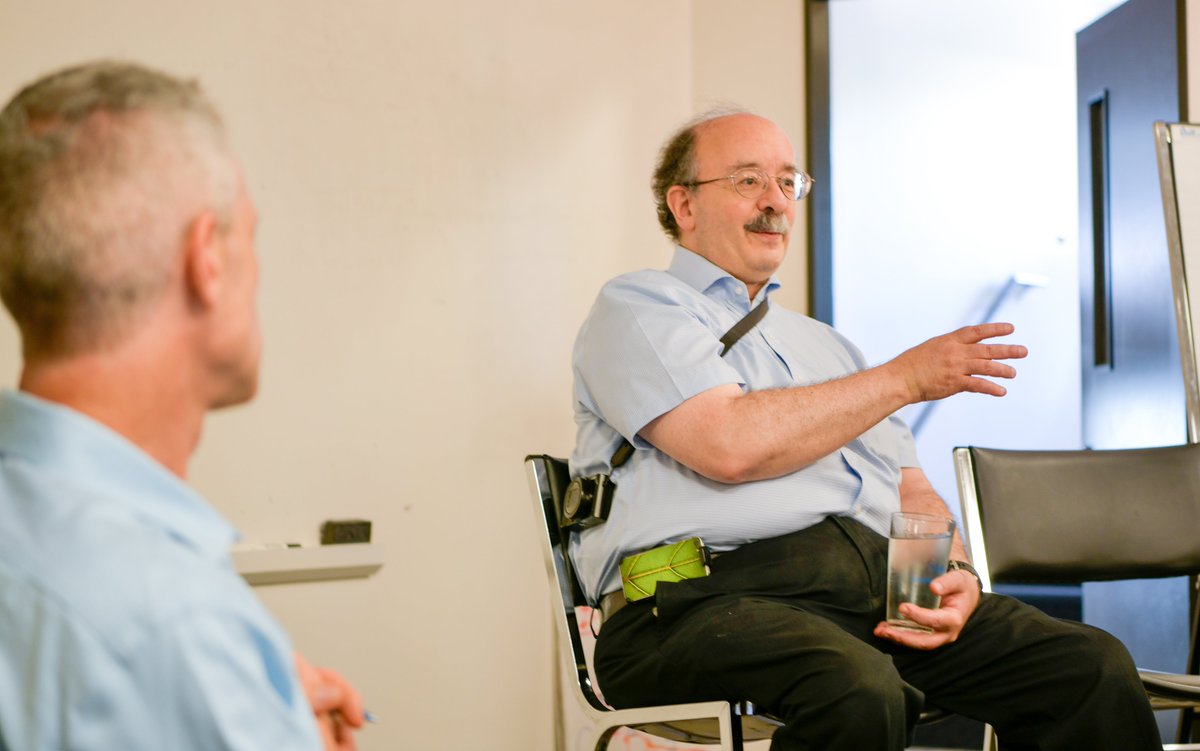 EarthAdvantage's tweet image. We had the honor of welcoming Physicist Amory Lovins to our office today!

Lovins, FRSA, is cofounder &amp;amp; Chief Scientist of Rocky Mountain Institute (RMI). buff.ly/2YTIW5m

@Rockymtninst @ZEReadyOregon @ZeroEnergyBldgs  @AESC

#energyefficiencyfirst  #integrativedesign