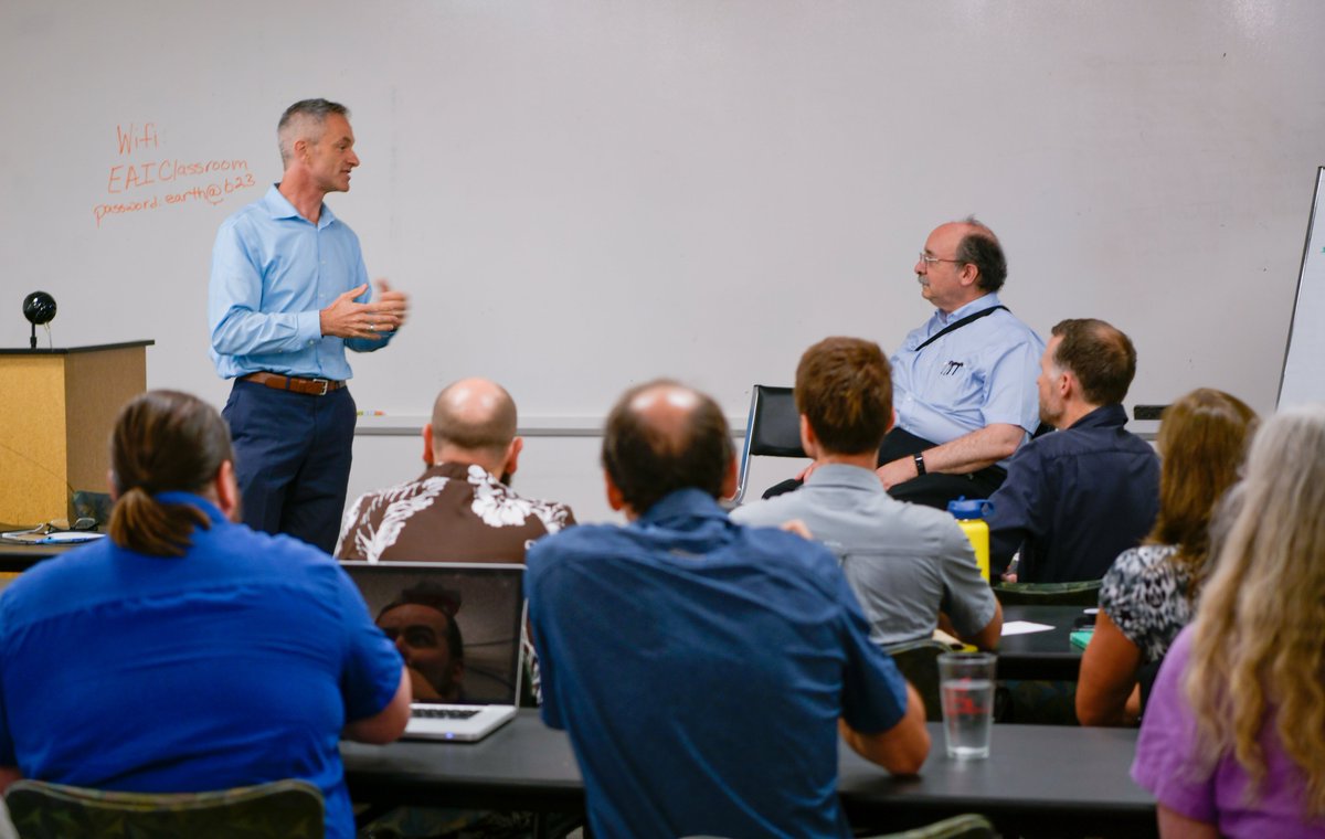 EarthAdvantage's tweet image. We had the honor of welcoming Physicist Amory Lovins to our office today!

Lovins, FRSA, is cofounder &amp;amp; Chief Scientist of Rocky Mountain Institute (RMI). buff.ly/2YTIW5m

@Rockymtninst @ZEReadyOregon @ZeroEnergyBldgs  @AESC

#energyefficiencyfirst  #integrativedesign