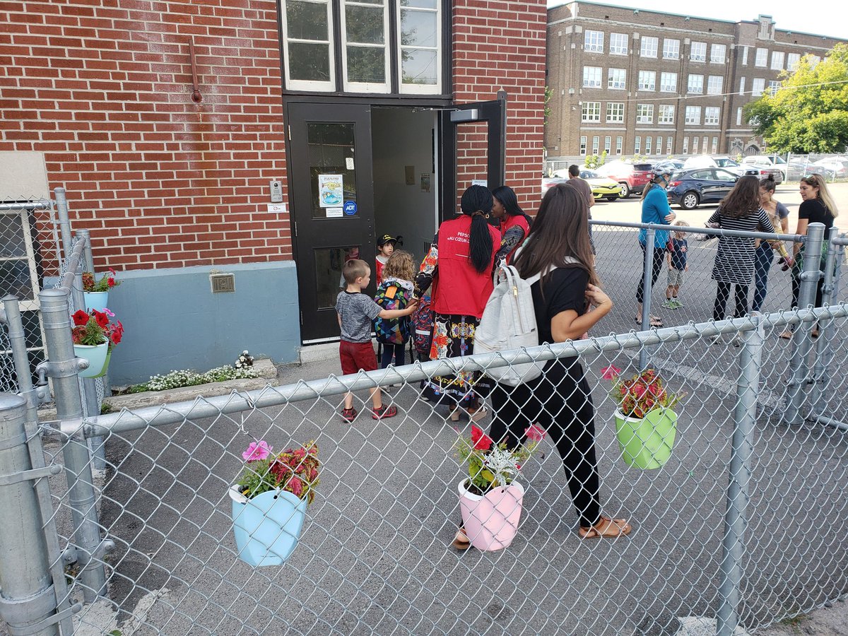 Danielle Chatelain tweet media