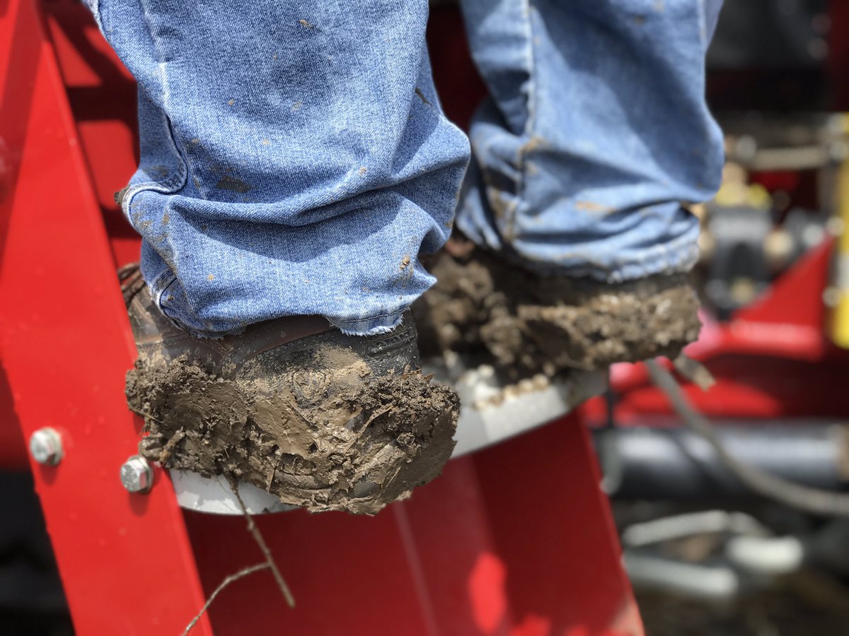 LiveWorkGrowCIA's tweet photo. It’s a little muddy at @FPShow 😬 Lots of CIA sightings around the show. Tag us when you see us! #CIAFPS https://t.co/yosqZTFnmM