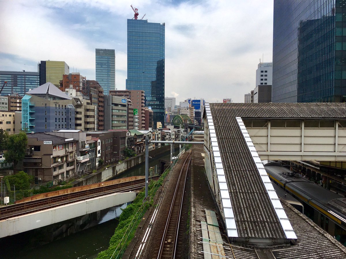 nomade-geek tweet media