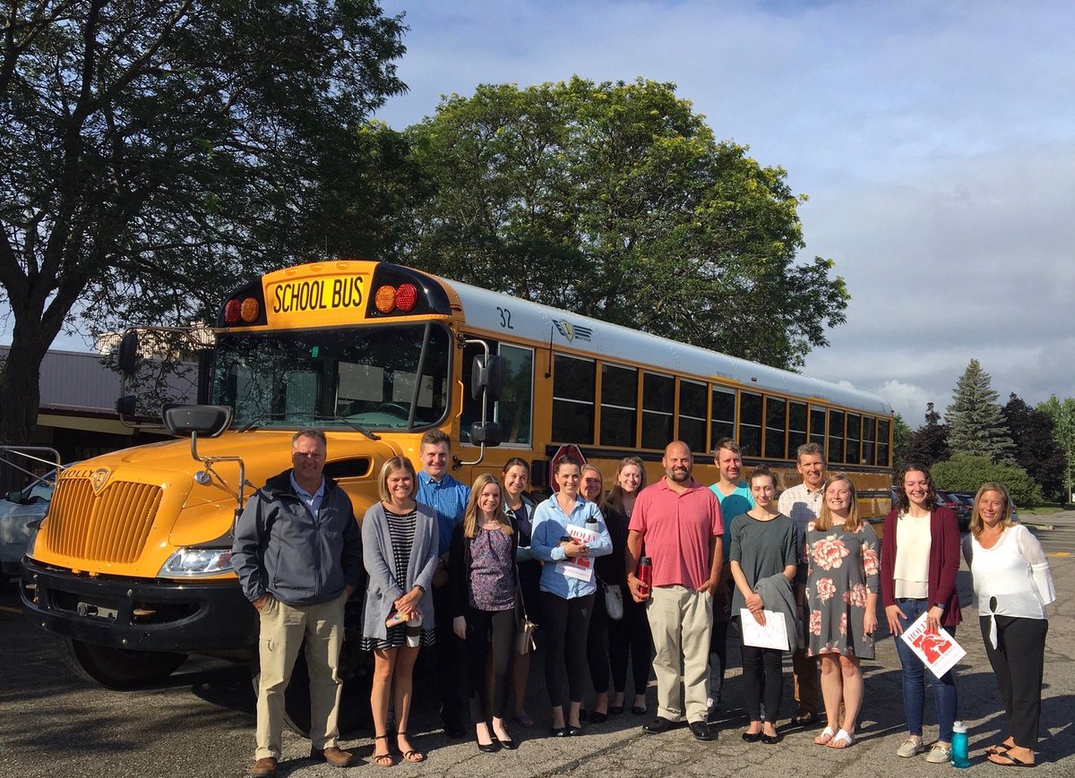 A warm welcome to an amazing group of new teachers <a href="/HollySchools/">Holly Area Schools</a>! #BronchoPride