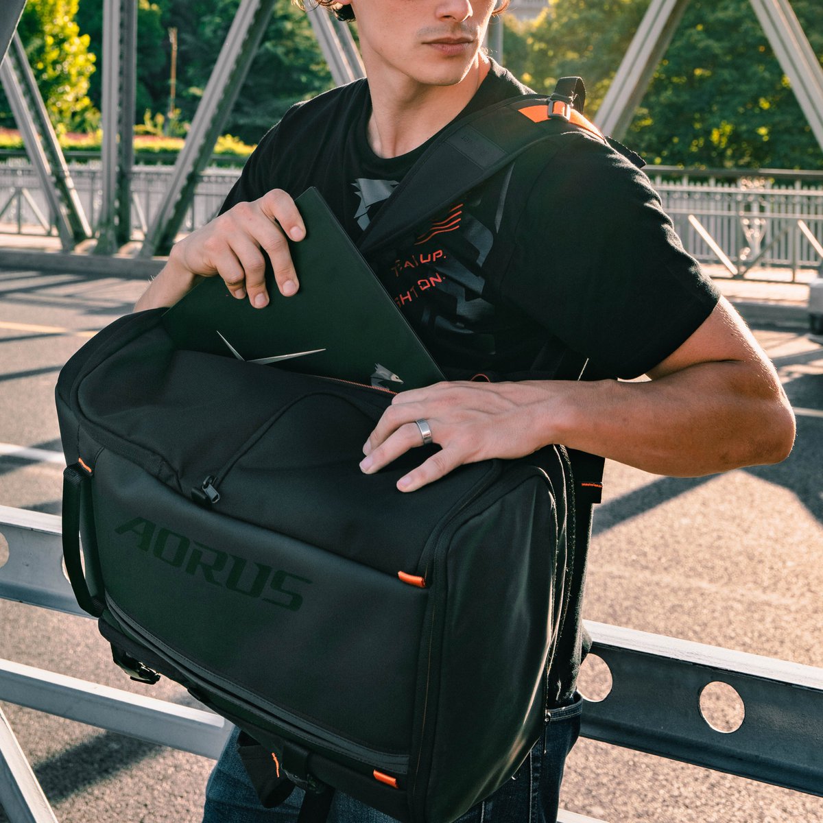 aorus backpack