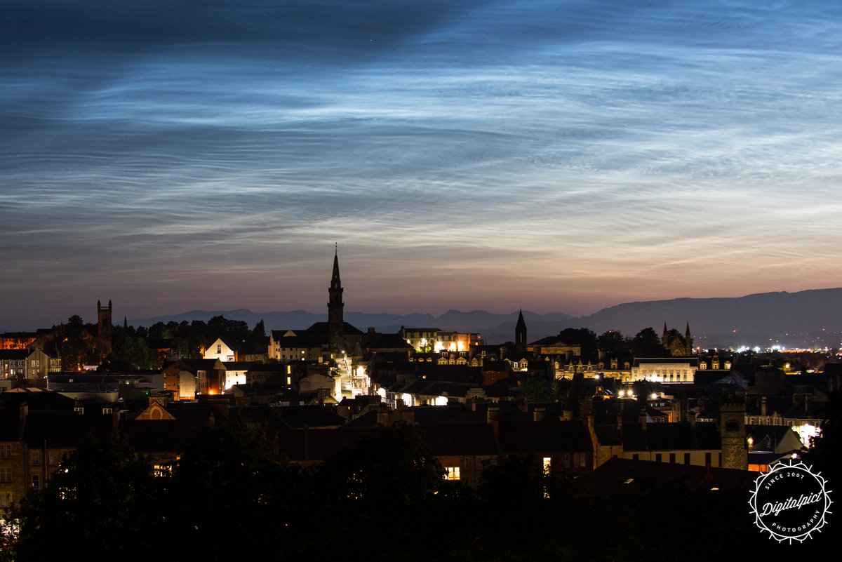 johnnygeee's tweet photo. In the summer months, ghostly Noctilucent Clouds visit our night sky. They make damn right moody photos! 

https://t.co/B8XpzSOPeh

#Paisley #Renfrewshire #Scotland 

#toldwithexposure #VisitScotland #photography #nightsky #NLC https://t.co/jSEtoxOekp