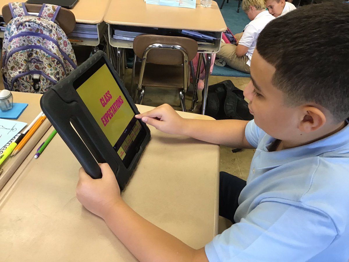 WickSdol's tweet photo. Students in Miss Lotz’s 5th grade classroom are working on School Wide Expectation Videos using Clips on their iPads! #wicktech #sdoltech #wickway #wickproud #wickpbis https://t.co/8rwmFJ88by
