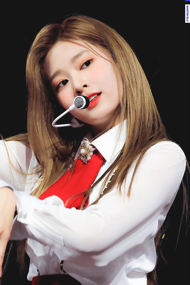 martini_blu's tweet photo. 190817 김민주 

#IZONE #아이즈원 #김민주 #キムミンジュ https://t.co/7M2QwA3Kxt