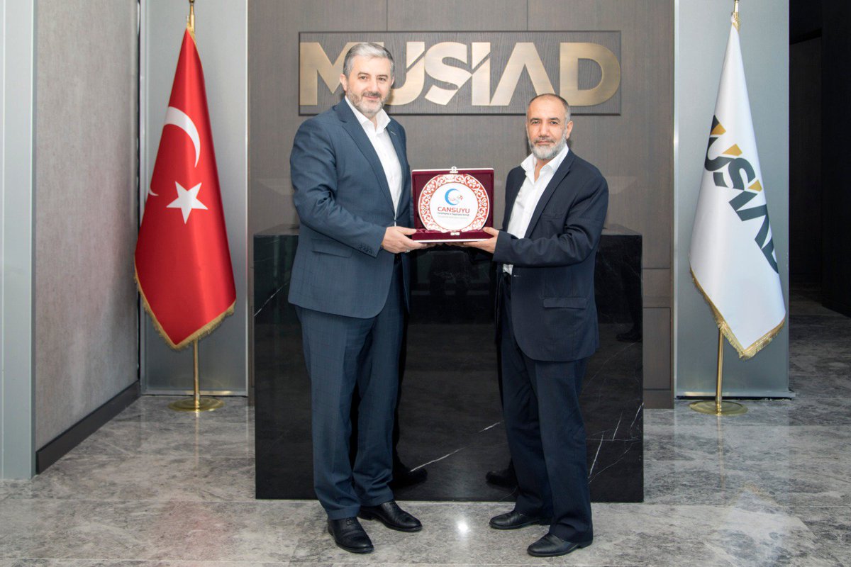 .<a href="/CansuyuDernegi/">Cansuyu Derneği</a> #İstanbul İl Temsilcisi <a href="/SadrettinKarad1/">Sadrettin KARADUMAN</a> ile Genel Merkezimizde bir araya geldik. Gerçekleştirdiğimiz görüşmede ikili ilişkilerimiz ve faaliyetlerimize dair fikir alışverişinde bulunduk.