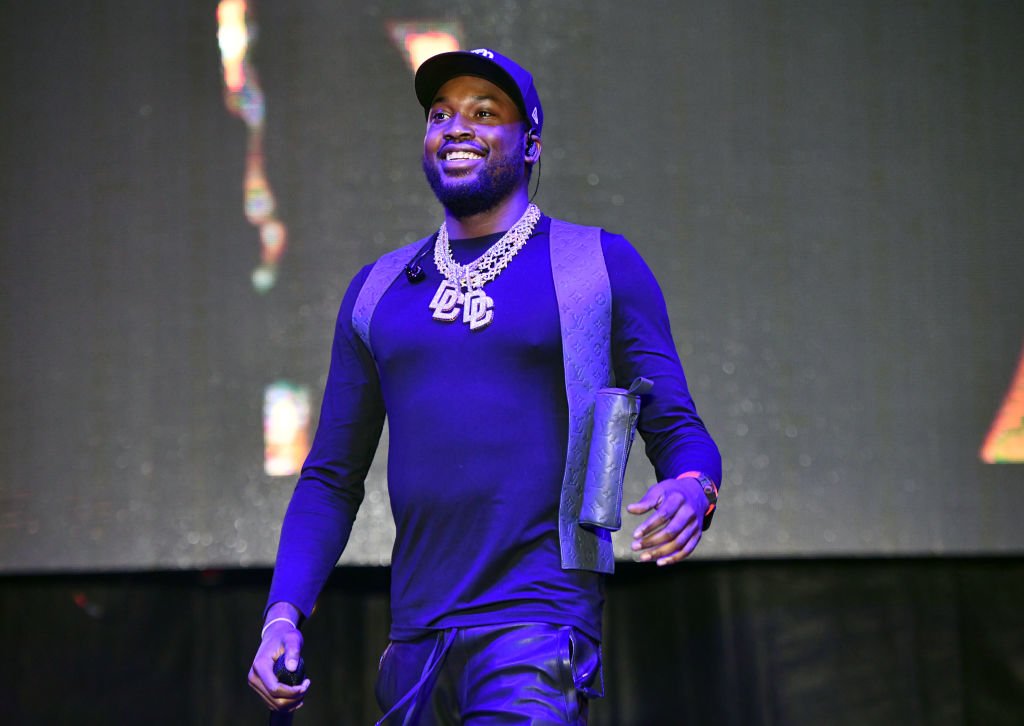 Complex's tweet photo. After 12 years in the system, @MeekMill is finally off probation and his case has been closed. 🙌 https://t.co/BlYTdT8UfT https://t.co/dg17xtDSYP