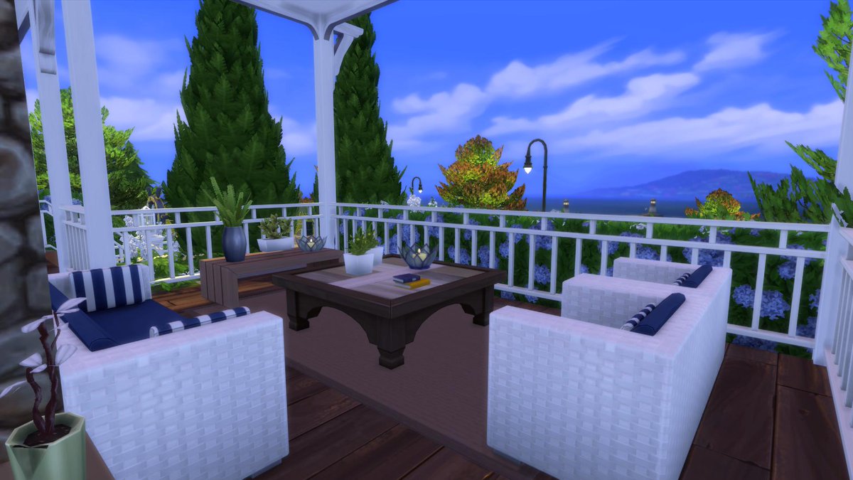 kimberishrtcake's tweet photo. Exterior shots of The Starboard Bay Beauty up on #TheSims4Gallery ⛵️⭐️💙 #TheSims4 #ShowUsYourBuilds https://t.co/FqKYRpcFTn