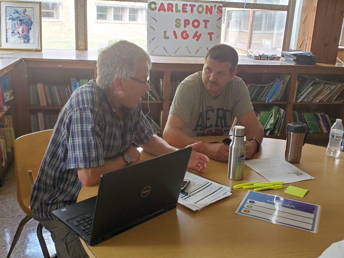 CarletonCougars's tweet photo. Carleton's Mentor Teacher Program is off to a great start. Mentor teachers have been paired with new staff to provide personalized support throughout the year. We are committed to providing the best learning experiences for our students. #VisionforExcellence #DPSCDProud #WinWin https://t.co/Zt3iOyCf4e