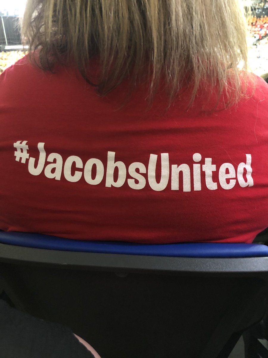 JacobsKCubs's tweet photo. Getting pumped up at convocation with @brewerhm! #jacobsunited #oneccps https://t.co/tqgS1TB1lD