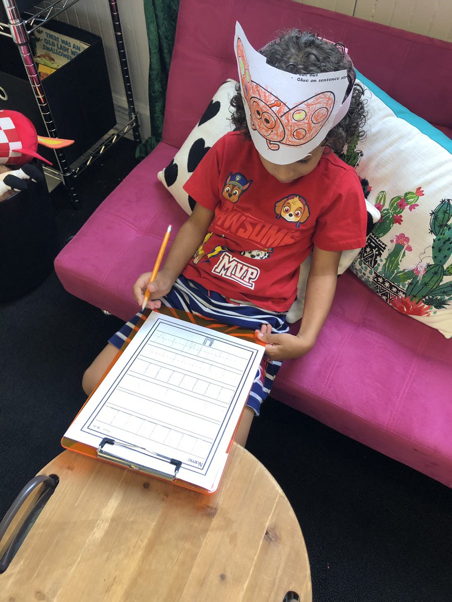 So much excitement today about our new colored clipboards! They’re an easy and cheap way to offer #flexibleseating   <a href="/GrahamElem1904/">Graham Elementary School</a> <a href="/DegaCityTigers/">Dega City Tigers</a>