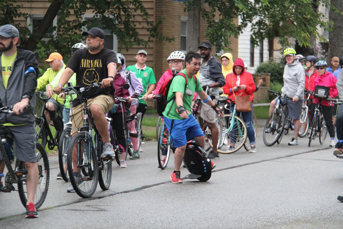 SlowRollCLE's tweet photo. A little rain never stopped Slow Roll! Thanks to all the true believers who rolled out of @metrohealthCLE with us last night. We’ll see you in two weeks at @CLEVelodrome!

📷: Heidemarie Chernushin https://t.co/UhCZ1aCU7C