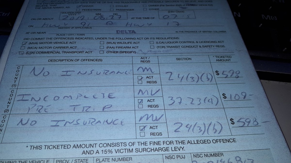 CstUsipiuk's tweet image. Driver should have actually done a pre-trip this morning :( 
Traffic is a nightmare westbound Highway 17 @deltapolice