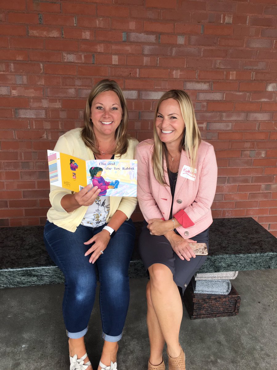 SRuzzin's tweet photo. Reading a favorite guided reading book  #bsd2019 https://t.co/LCtH5X6q89