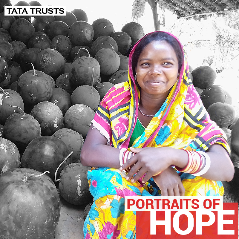 tatatrusts's tweet photo. #DidYouKnow? Watermelon farming is thriving in the hot and dry state of Jharkhand! Under the Lakhpati Kisan: Mission 2020, farmers in Murhu, Churchu, Tundi and Dhalbhumgarh are reaping great benefits from cultivating this fruit. Shining #PortraitsOfHope for all of us. https://t.co/MAWCH0RT7d