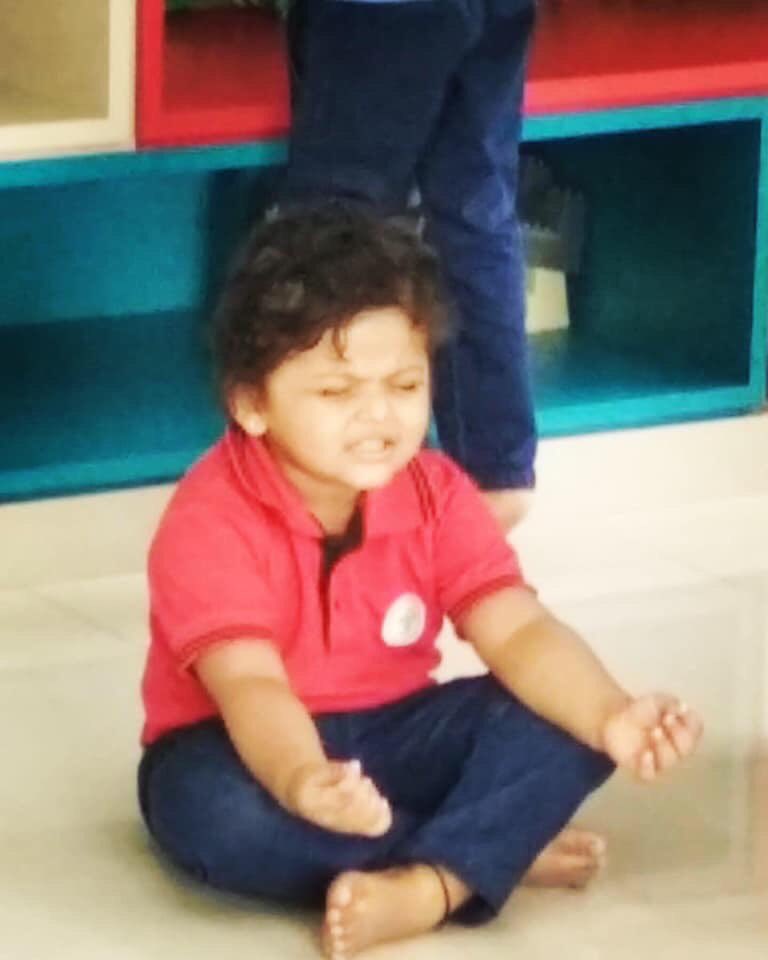 LaisSion's tweet photo. We would like to believe that they all closed their eyes when we asked them to;) See how naughty our little ones are!
.
#curiousminds #classroomfun #sportsclass https://t.co/16fA7ppfcG