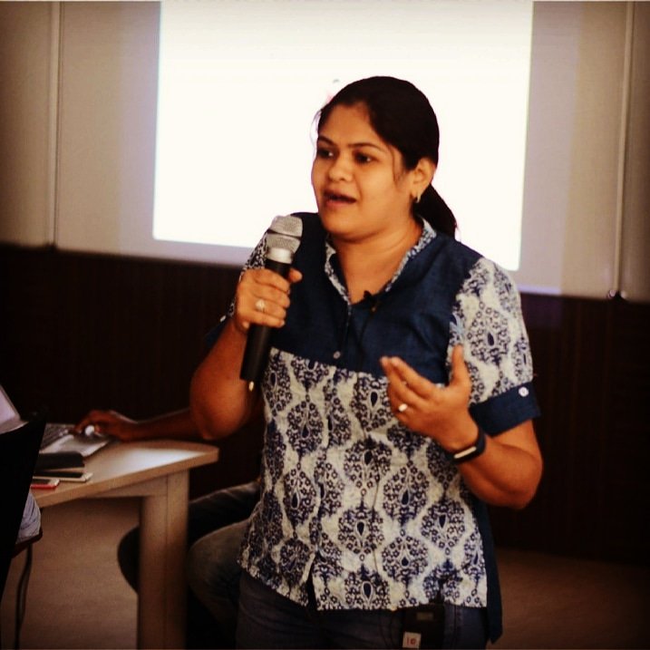 candyflossdotin's tweet photo. Hi folks, Check my experience, first time as a speaker, invited by Jack Anto - Founder Madrasters, creative community.
Thank you Pramila Jain for being as community speaker and briefing your thoughts in a blog.
https://t.co/3ZZu5B0VNC
.
.
#madrastersmeetup #founder #blog https://t.co/UO7xQlvMKE