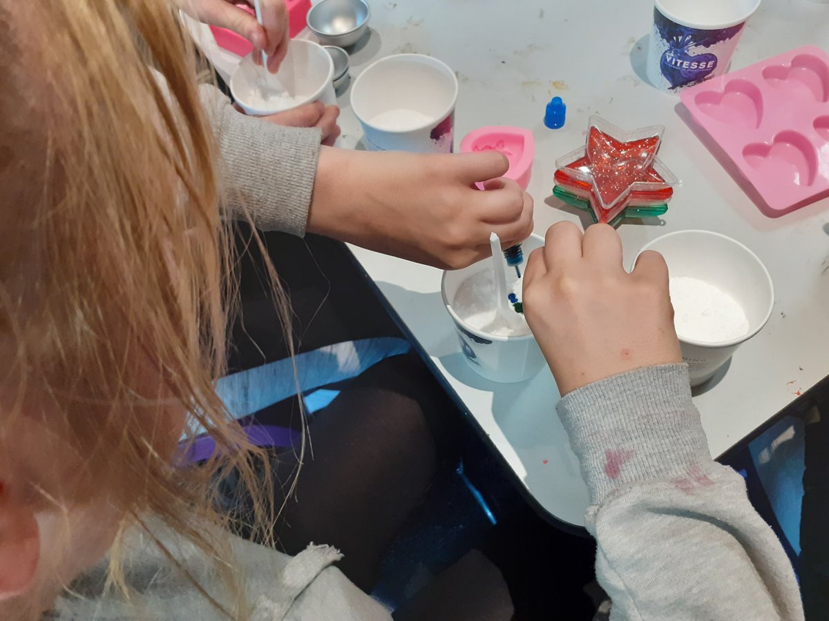 SilxTeen's tweet photo. Start of our pamper day and we are making bath bombs! #pamperday #healthworkshops #summerprovision https://t.co/IBsutzVztB