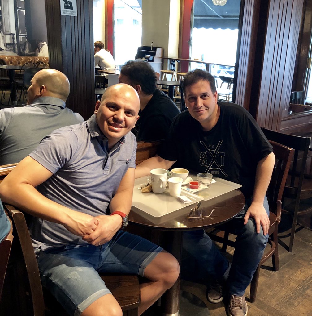 ngelcarabajal's tweet photo. Reunión en Madrid con Gabriel Garcia https://t.co/QiAf1izP2r