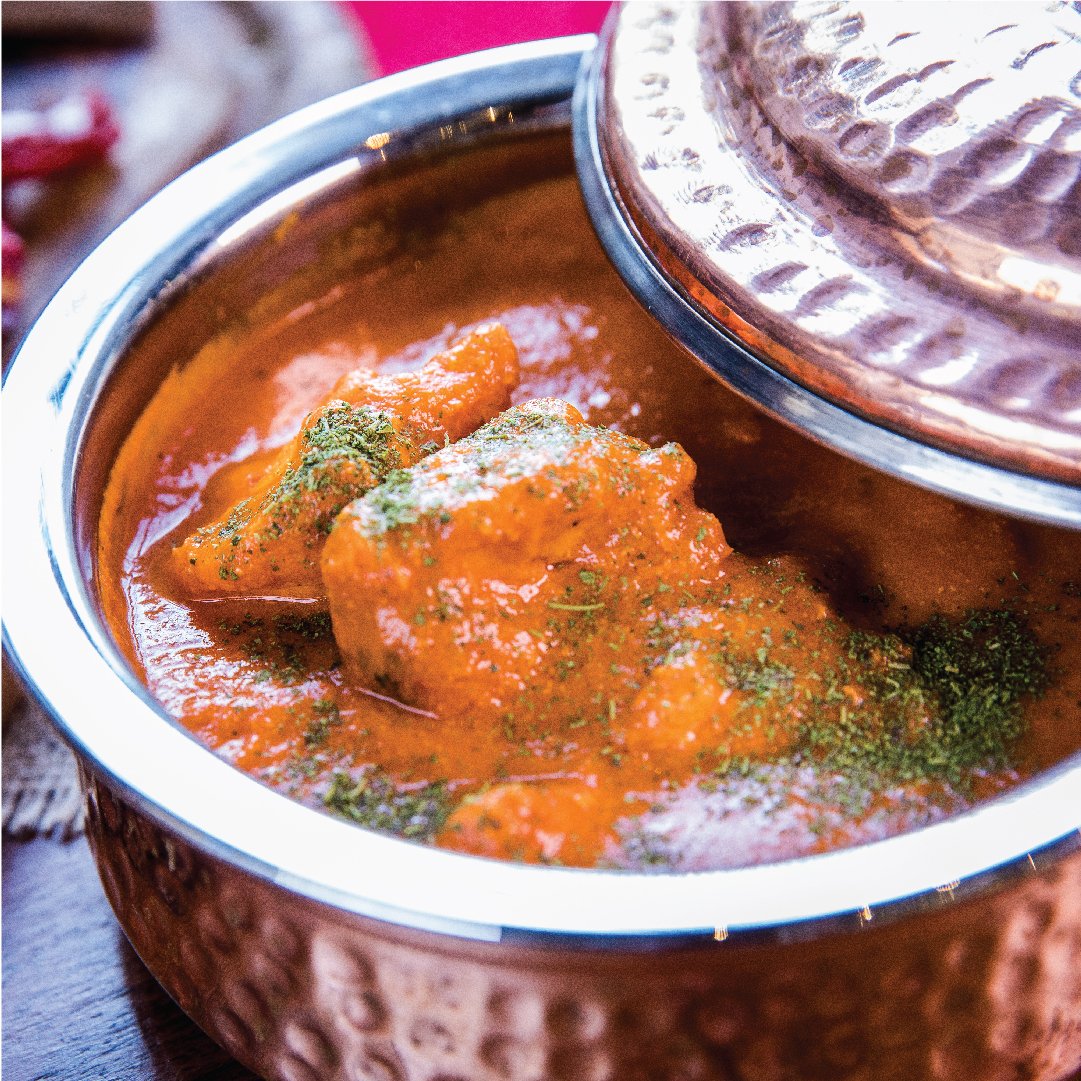 Staytus_Updates's tweet photo. Have you met Mohini Singh, the Mistress of the Mansion at Little Miss India? What an experience!

Vote now at the @WhatsOnDubai  2019 Awards for Little Miss India as 'Favourite Indian Restaurant'! https://t.co/ezl3Hz1l6h
