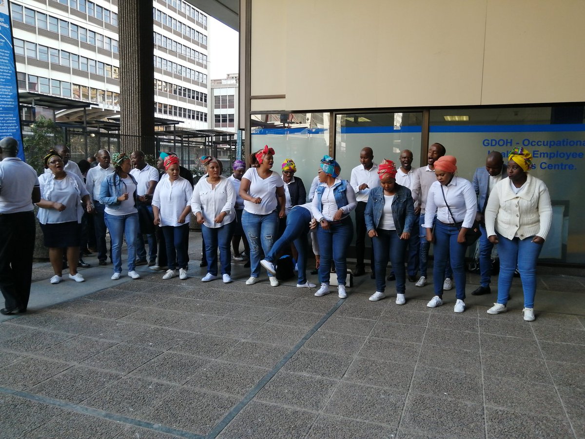 bandilemasuku's tweet photo. So happy about the Employee Wellness Centre opened this morning @GautengHealth. The health of our staff is important, a healthy and happy workforce will translate into the work. This new center with have an Occupational Therapist, counselling services and breast expression area https://t.co/EvedBnuv4u