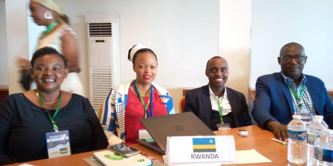 CsoGff's tweet photo. Delegation Rwandaise a  l'atelier Pour LA Mobilisation des resources Financiers  Pour les OSC-GFF pour Le's pays francophones  @Matywd @suzanna_dennis @theGFF @E4AMamaYeAfrica @OptionsinHealth @anita_asiimwe https://t.co/eHCmJPiMbN