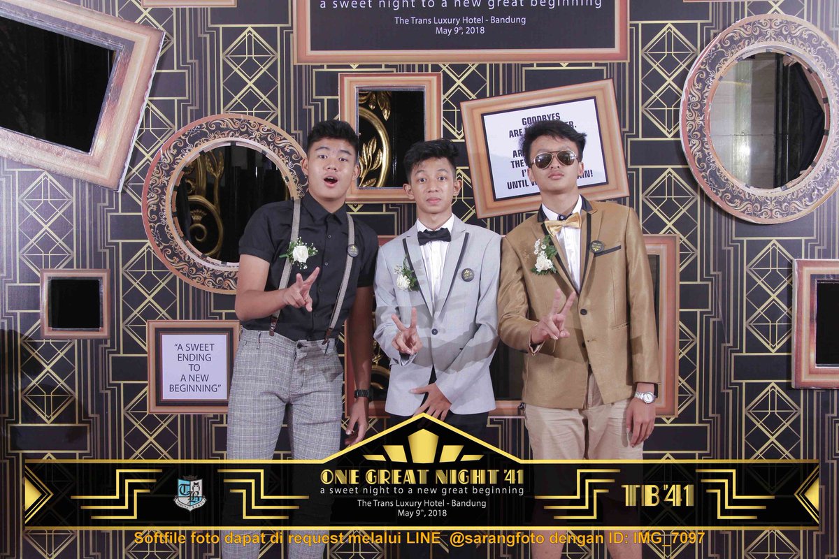 sarangfoto's tweet photo. "One Great Night '41"

Visit our website at https://t.co/IzxMBd7RFg

Documentation Services for Corporate, Event &amp; Party.
☆ Photo-Video | Livecam
☆ Photobooth &amp; Matrix 360

latepost #sarangfoto #photoboothbandung #photoboothsumedang #photoboothwedding  #photoboothgraduation https://t.co/1T58vfmd5g