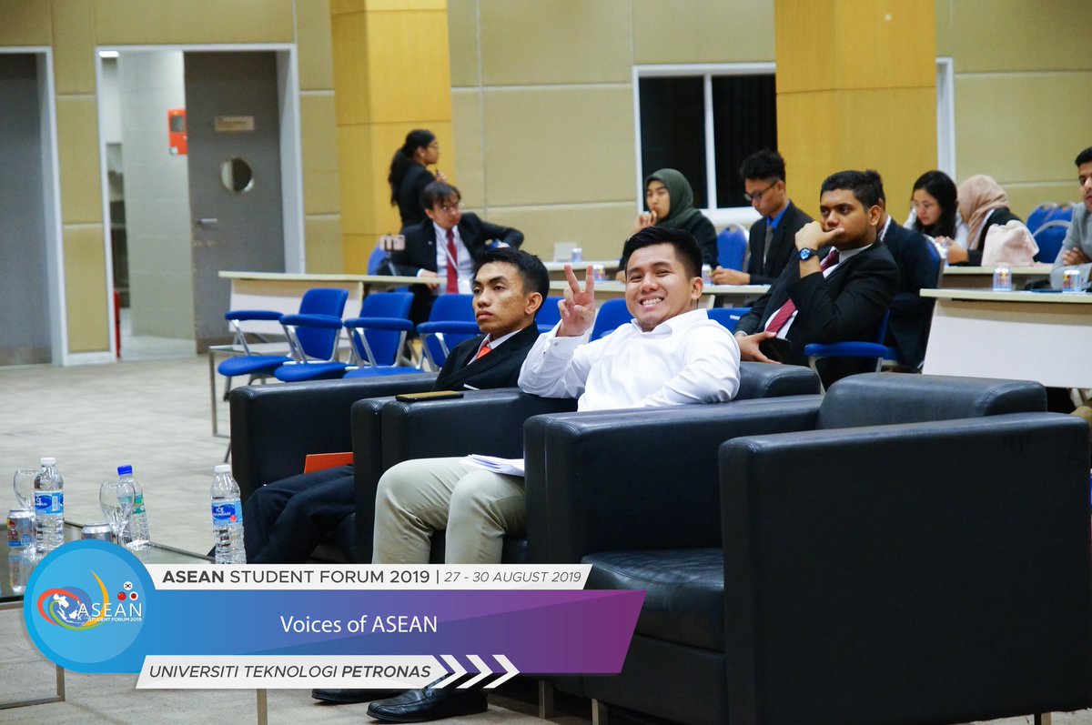 asautp's tweet photo. Hope that the wise words from the representatives which encompass knowledge from the previous ASF could open up the minds of all the new participants this year.

#ASF19 #LitASF #ASFisHere #AdvancingPartnershipForSustainability
#VoicesofASEAN https://t.co/ACvszdoixi