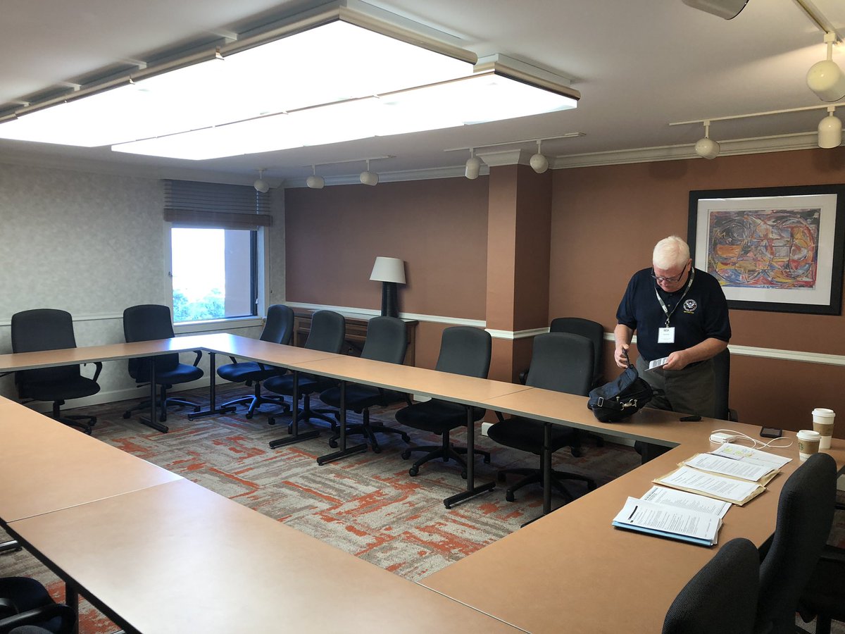 mcfrsPIO's tweet image. Day 3 @MyClearwater for @nioa #NIOA2019 Annual Training Conference @mcfrsPIO Piringer @PGFDPIO Brady conducting ‘on-camera interview workshops’ this week &amp;amp; nice seeing many #PIO friends, colleagues, #AdvancedPIO’s &amp;amp; #MasterPIO’s. @sandkeyresort