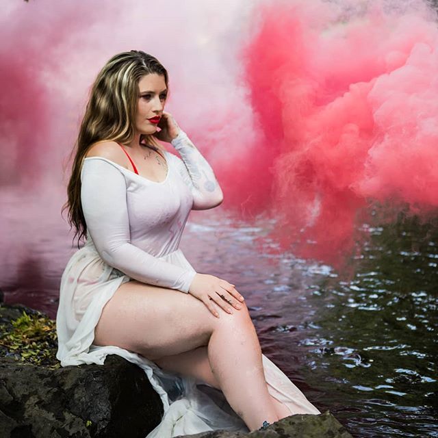 Nu_Perspective_'s tweet photo. Can't hold it in any longer..... This pic from my shoot with @allhailthebabydoll was fighting to get posted, so here it is....
The beautiful smoke was provided by @jackrabbitspa  #smokebombphotography #croydonphotographer #cr2shots #locsharing #londonpho… https://t.co/2DJ5it1s8W https://t.co/hRjVFsQ5z2