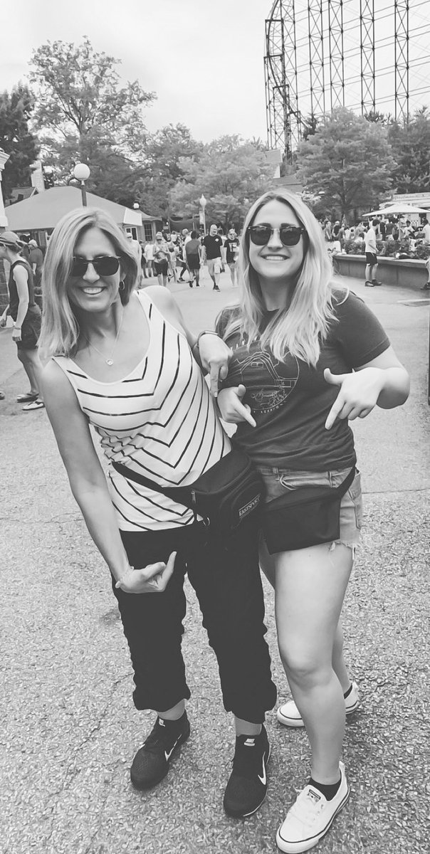 kate_ully's tweet photo. #ExperienceTheCommunity black & white photo 7 day challenge. ๐ธ
Rules:
Post one b&w photo of you or the people in your life for 7 days.
TAG/challenge a new person each day. ๐โค๏ธ๐ฅ
Day 2
The woman who gave me life and exceptional taste in fannys
I nominate @LTLovesdigi https://t.co/AGbB9C5j34