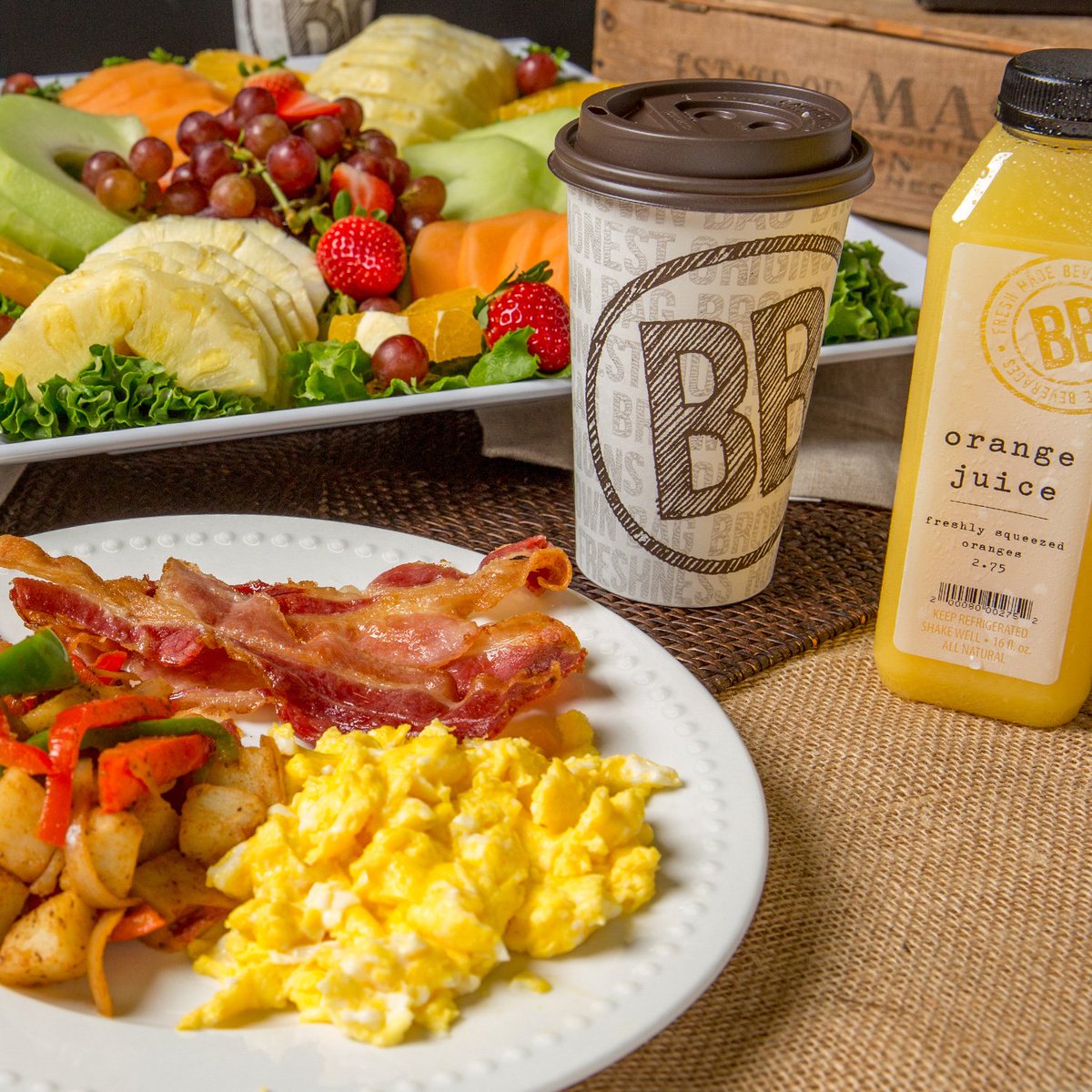 EatBrownBag's tweet photo. #Breakfast is the most important meal of the day✔️...grab a wholesome one 🍳 with a coffee☕️ to-go at your nearest Brown Bag!
#mostimportantmeal #breakfasttogo #freshmadejuice #OJ #coffee #needcoffee #breakfast #eatbrownbag #eatbrownbagbreakfast #dc #reston #dceats #dcbreakfast https://t.co/yoG9MCQYH4