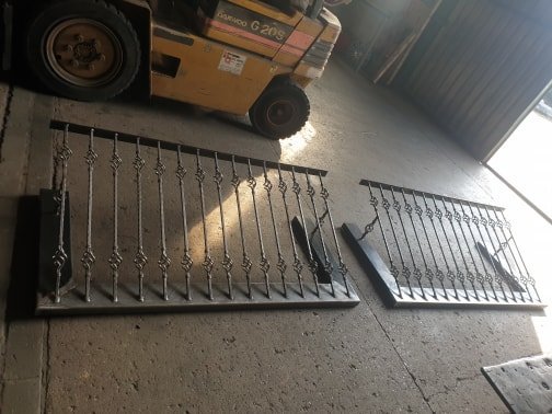 CJTFabrication's tweet photo. Detailed safety railings ready to leave the workshop #railings #rails #safetyrails #safety #welding #workshop #Engineering #Order #ordercomplete https://t.co/9Te7l9QIMJ