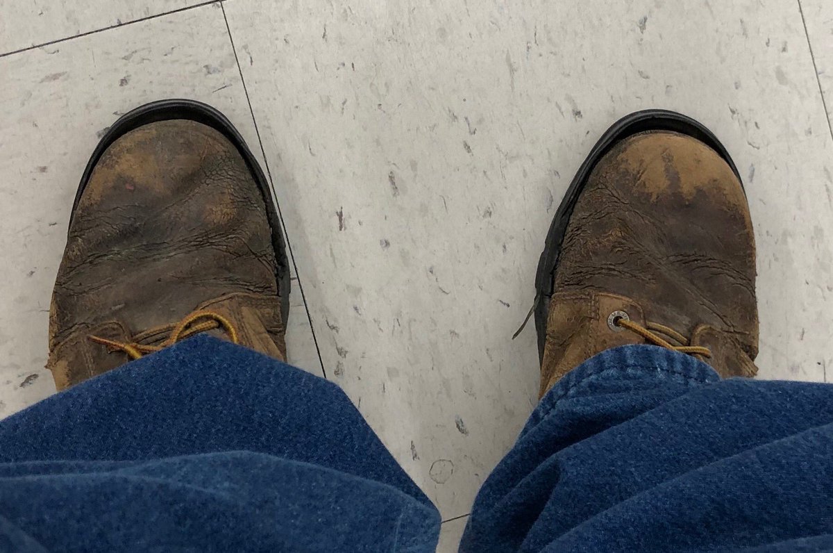 maxarmstrong's tweet image. BOOTED. They’ve made it through nine ⁦@halfcenturyshow⁩ shows and more than 16 ⁦@FPShow⁩ shows. They were also on “Stories From The Heartland.” Let’s see how many people comment on them today. ⁦@wolverine⁩ #mudonthetires