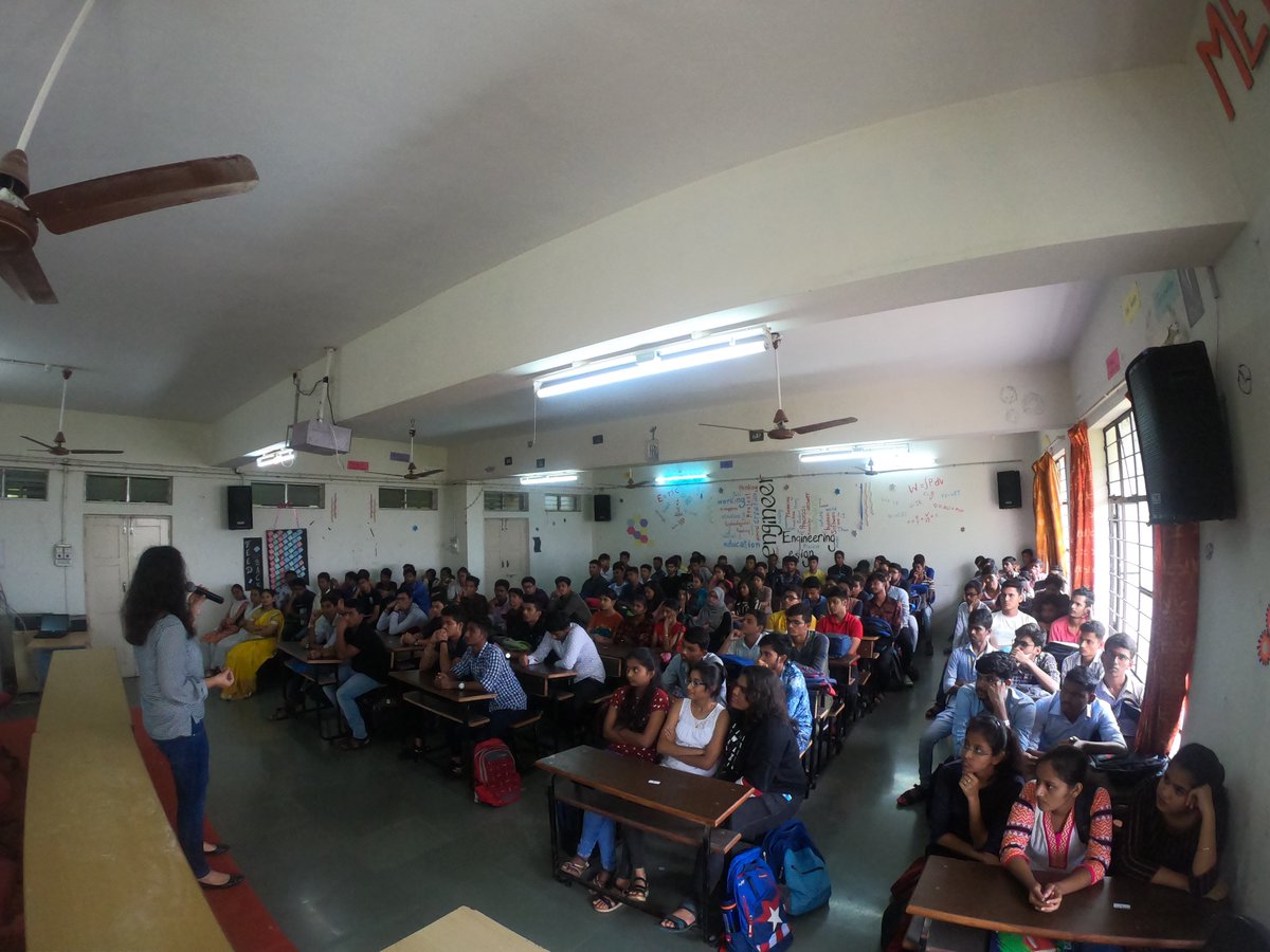TheSailingWords's tweet photo. Undertook a session for the First Year Engineering Students.
Talked about academic excellence, student clubs &amp; workshops, training minds for conceptual understanding, certifications, building character resume &amp; more.  
#workshops #college #training #developement #educationsystem https://t.co/PM7JHwY6oQ