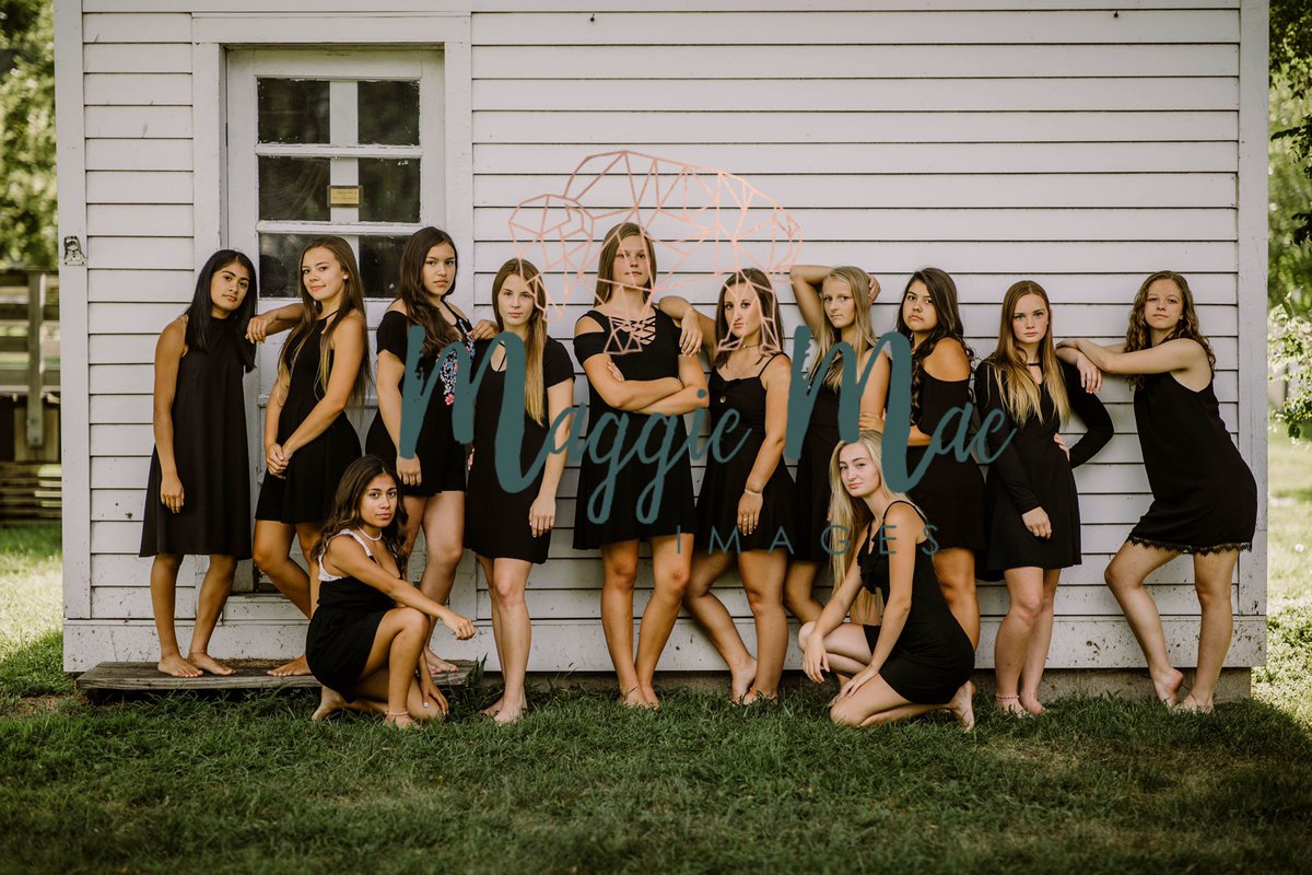 Look for these girls in the Big Sioux River Day’s parade on Monday! I promise they’ll bring their smiles!! 😃