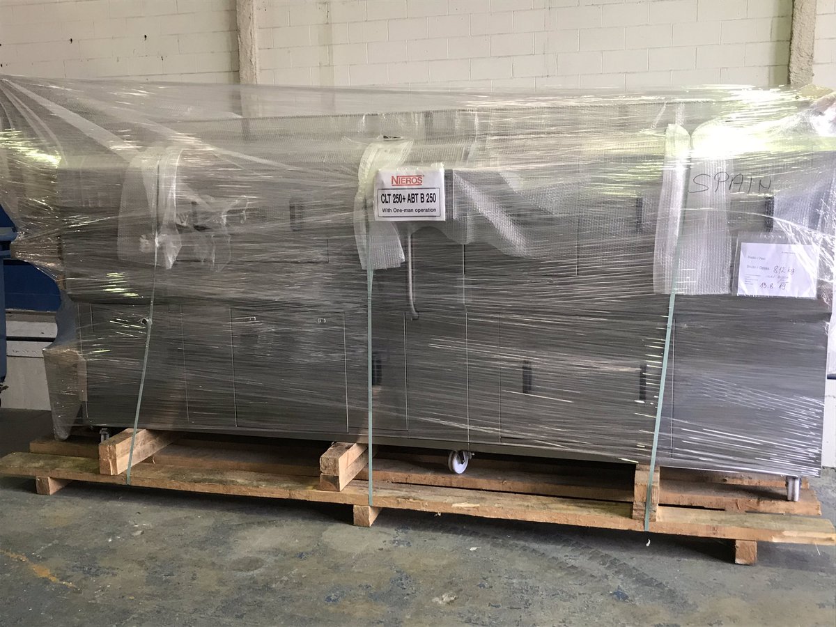 solproyectos's tweet photo. Estan llegando las maquinas para la @MeatAttraction  Con ganas e ilusion..!!!#carnica #carnicas #embutidos #porcino #vacuno #carniques #cortadoras #picadoras #hamburguesas #lavadoras #foodtech #slicers #washing #prebreacker https://t.co/C9bLVjSs7G
