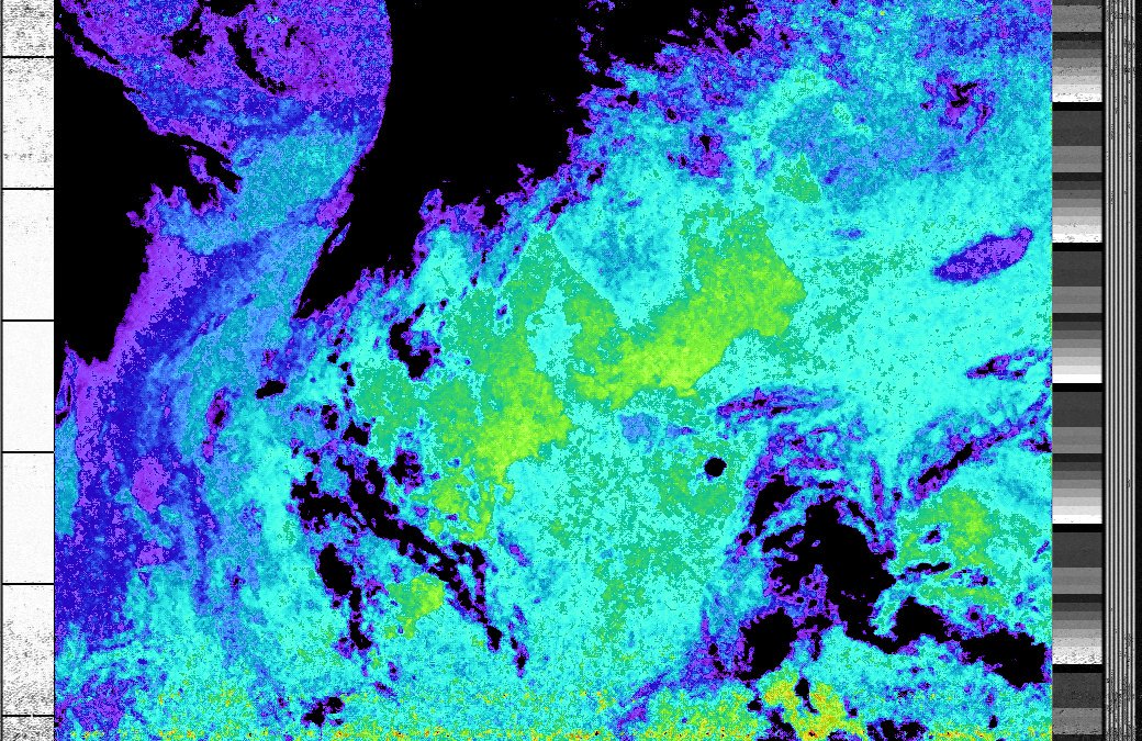 Steffen_RXTX's tweet photo. The #cccamp2019 comes to an end and just in time I managed to receive a real satellite image from NOAA19 with my very DIY antenna. #sateliteselfie https://t.co/aUJEHo8SdU