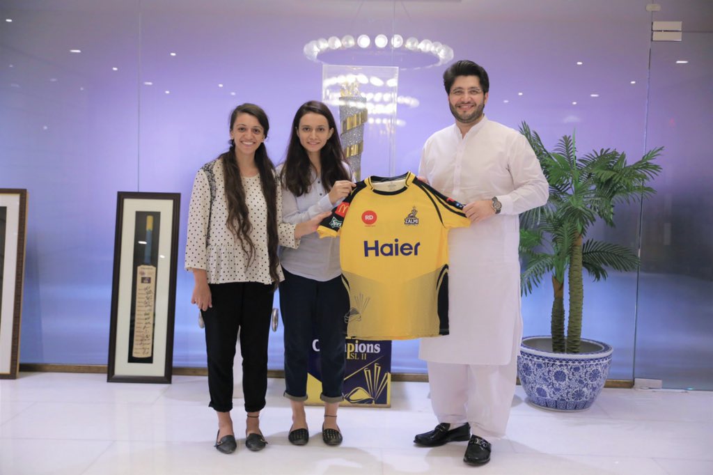 JAfridi10's tweet photo. .@PeshawarZalmi through ZF partners up with Gilgit-Baltistan Girls Football League happening in Hunza to promote women empowerment &amp; provide a platform for girls in sports. This way, they too can enter the mainstream sports arena. 🌟 https://t.co/DHpRpL7KWT