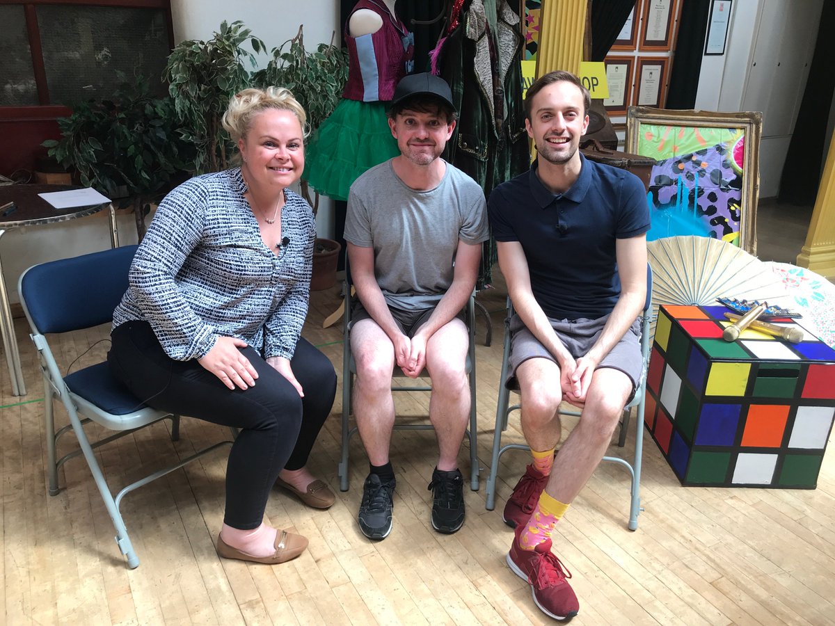 Around The World in <a href="/80sDays/">Around The World in 80s Days</a> has been delightling audiences this summer. Our presenter caught up with Writer and Director <a href="/IanMcFarlaneEsq/">Ian McFarlane</a> &amp; Musical Director/Cast Member <a href="/LaurieDenman/">Laurie Denman</a>! #BPL80sDays
Watch the interview here >> bit.ly/2NxhEf9
🎫 bit.ly/2FocUE8
