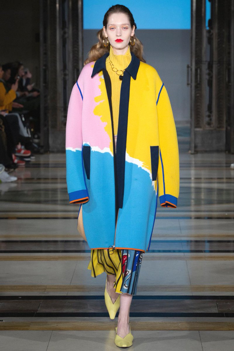 RacingFashion's tweet photo. #statement knitted coats by #iamchen #AW19 at 
@LondonFashionWk @FashionScout @FreemasonsHall as featured in @eclipse_racing magazine #LFW 
#RockItForRacing #LondonFashionWeek #RacingFashion #RacingStyle https://t.co/5GFegtMmia https://t.co/D0V2V5cCWB