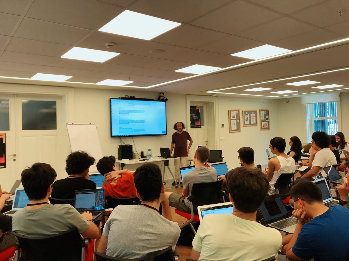 acigarage's tweet photo. AI Engineer @myusufsarigoz is talking about Baseline: Data, ML, AI to our students.
#mysevcodingbootcamp https://t.co/706s26kUja