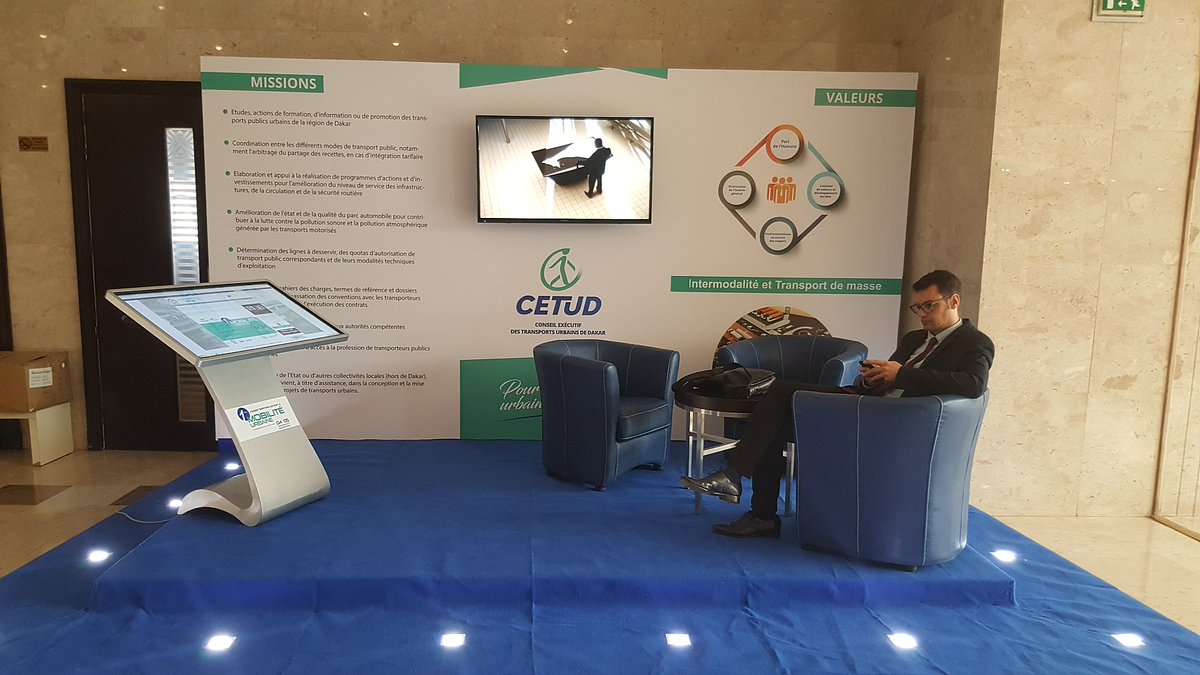 DimensionsSN's tweet photo. Pour vos salons et forums, Dimensions conçoit pour vous des stands sur mesure à la hauteur de vos attentes. Pour finir, une touche digitale pour votre événement afin de le rendre moderne.

#AgenceDimensions #Salons #Forums #kebetu https://t.co/WzTOPWrB5X