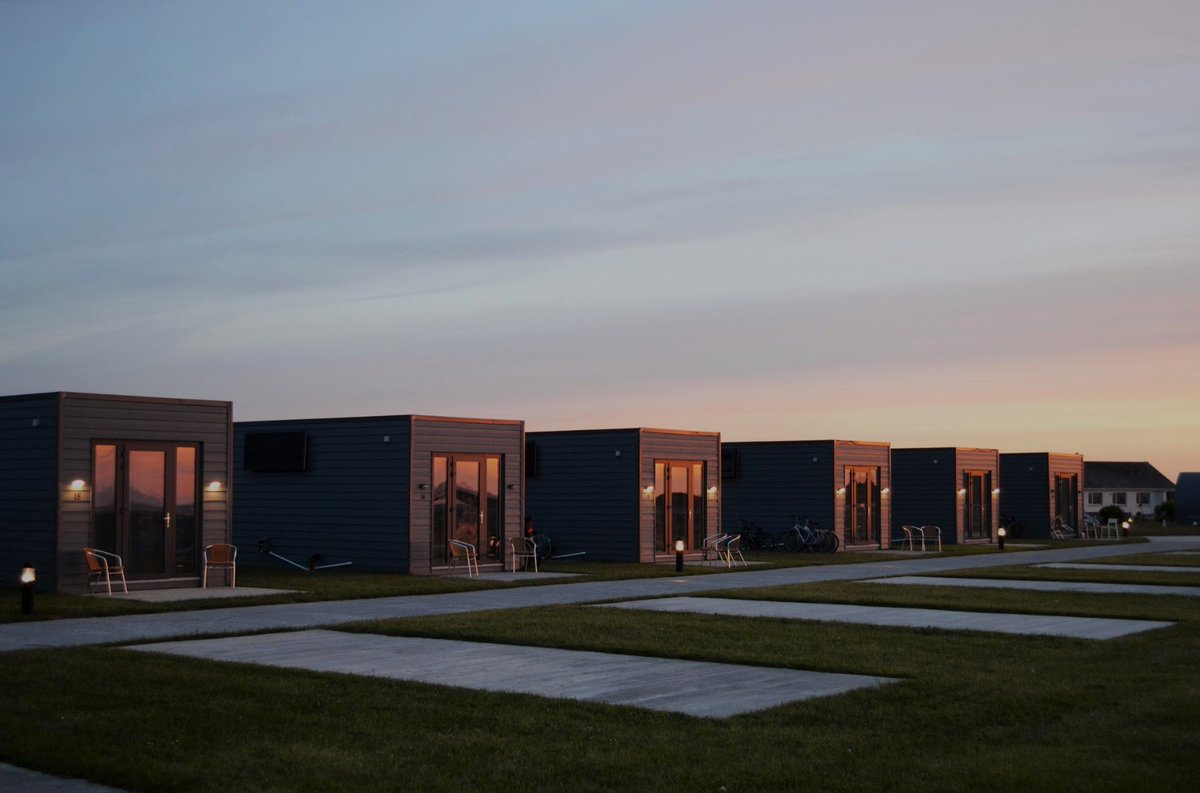 AranCamping's tweet photo. Dreamy Evenings at Aran Islands Camping &amp; Glamping 😍

🍷#wildatlaticway #iwanttogoglamping 🌅
#Camping #Glamping #AranIslands #Romantic https://t.co/nZsAyO9lvA