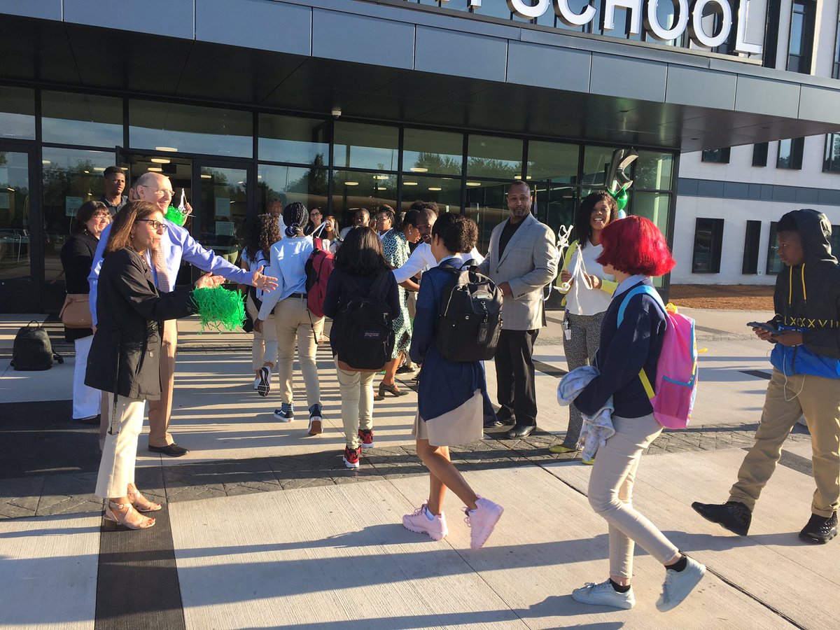 Evette Avila tweet media