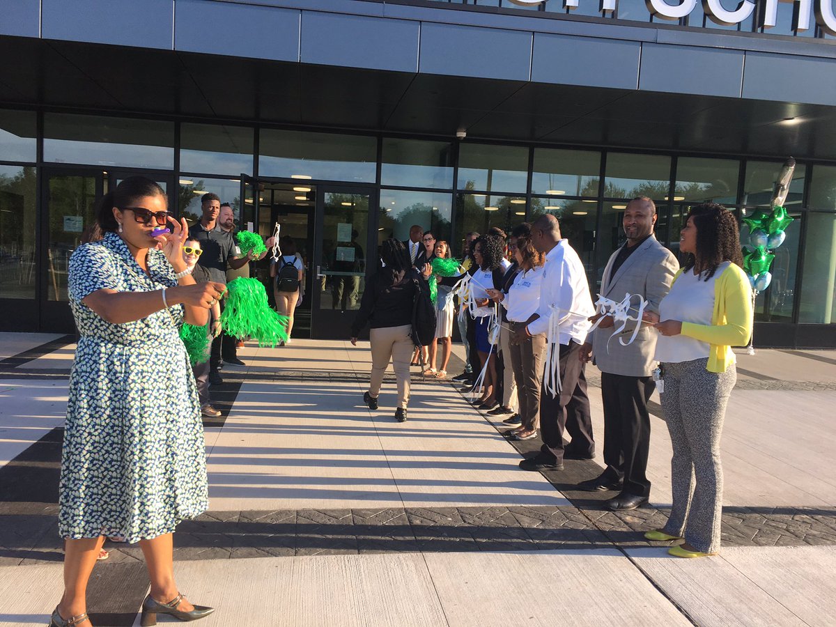 Warm welcome at Weaver High School. Go Weaver Green