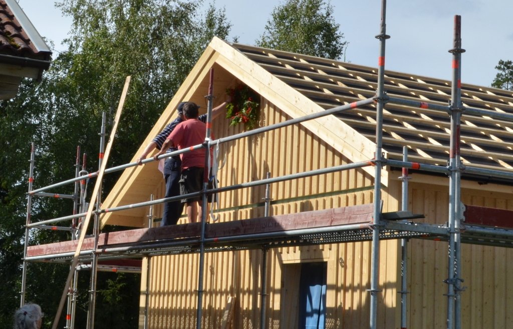 Ore_Hf's tweet photo. Bilder från #slåttergille och taklagsfest på #gammelstan

#furudal #ore #rättvik #hembygd #hembygdsförening #norrboda #kulturarv #dalarna #norrboda https://t.co/MKH63dVlkm