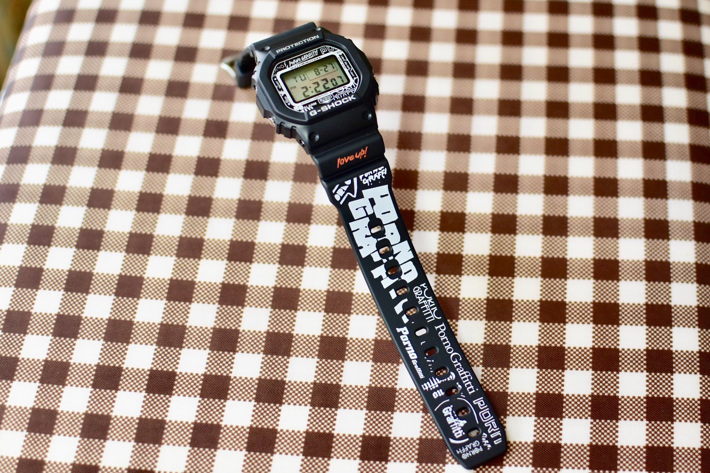 上等な ポルノグラフィティ 数量限定価格!!G-SHOCK ポルノグラフィティ